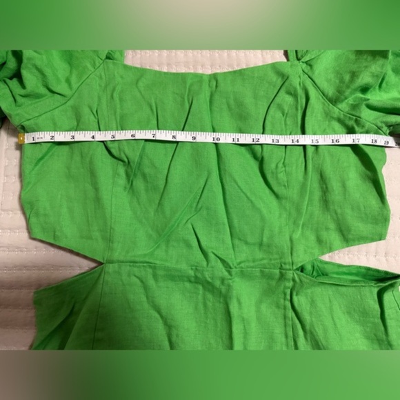 NWT Lilly Pulitzer Kylanne Balloon
Sleeve Linen Mini Dress in Gecko Green - 16 - Picture 13 of 17